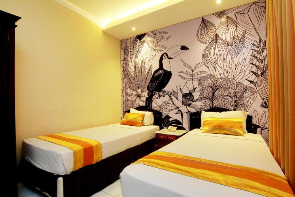 Hotel Grand Rosela Yogyakarta Exterior foto