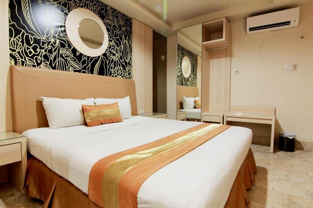 Hotel Grand Rosela Yogyakarta Exterior foto